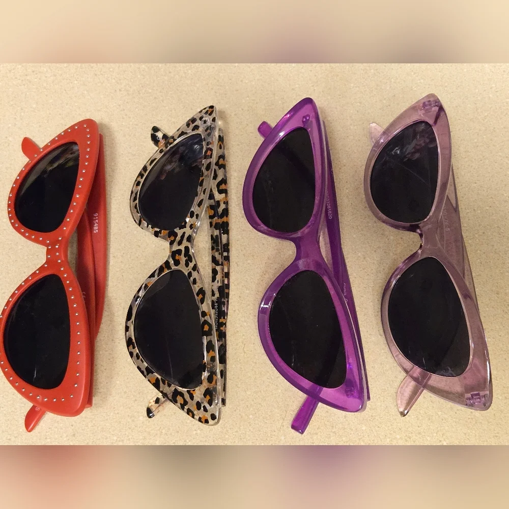 Stylish Cat-Eye Sunglasses Set Of 5 Purple, Black, Animal Print, Red